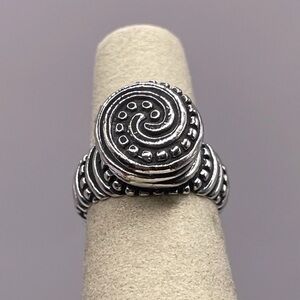 James Avery Retired Sterling Silver African Beaded Ring Size 6